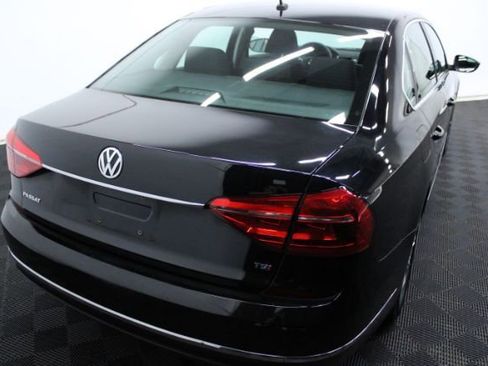 Used 2016 Volkswagen Passat 1.8T S image 7