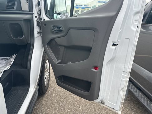 Used 2024 Ford Transit 350 XLT RWD image 50