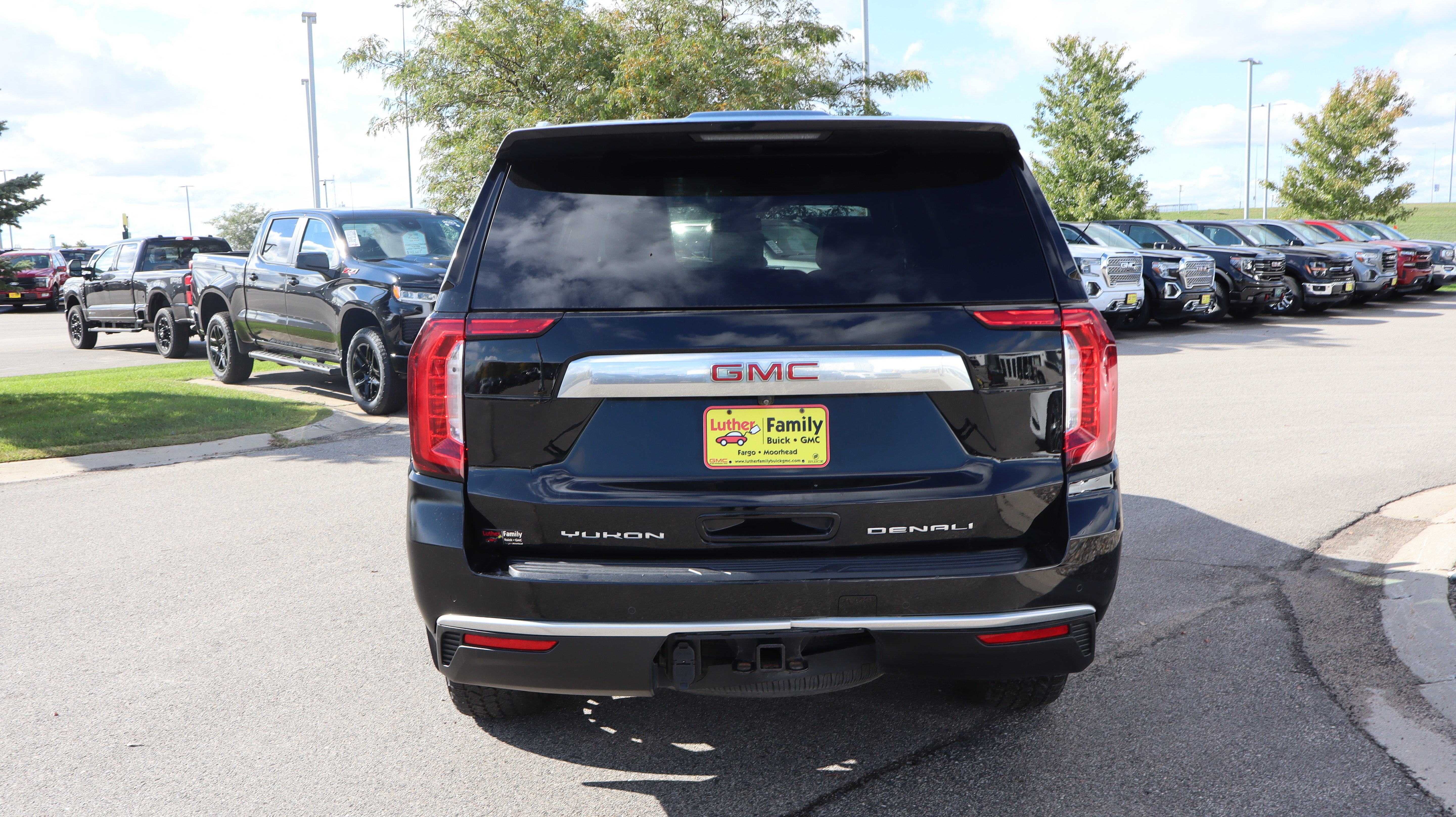 Certified 2023 GMC Yukon Denali w/ Max Trailering Package AWD/4WD image 6