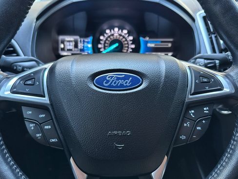 Used 2023 Ford Edge SEL AWD/4WD image 23