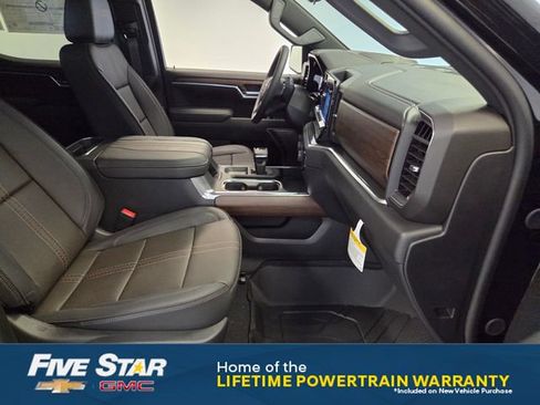 New 2026 Chevrolet Silverado 1500 High Country w/ High Country Premium Package AWD/4WD image 15