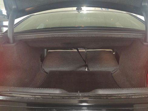 Used 2018 Chrysler 300 S w/ 300S Premium Group image 20