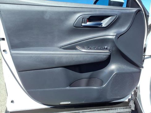 Certified 2023 Toyota Crown XLE image 17