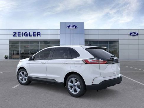 New 2024 Ford Edge SE image 4