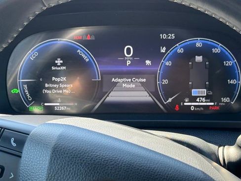 Used 2024 Toyota Crown Limited image 16