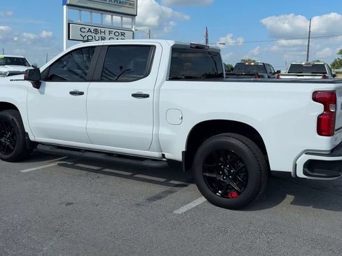 Used 2023 Chevrolet Silverado 1500 RST w/ Redline Edition AWD/4WD image 4