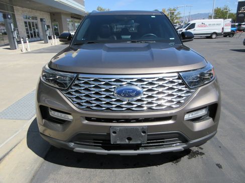 Used 2021 Ford Explorer Platinum w/ Equipment Group 601A AWD/4WD image 15