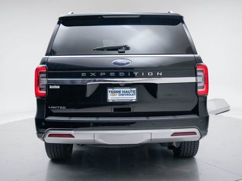 Used 2024 Ford Expedition Limited AWD/4WD image 5