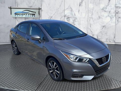 Used 2021 Nissan Versa SV image 10