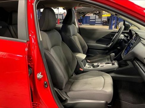 Used 2024 Subaru Crosstrek 2.0i Premium image 7