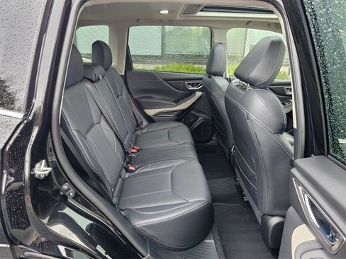 Used 2022 Subaru Forester Limited w/ Popular Package #3 image 13