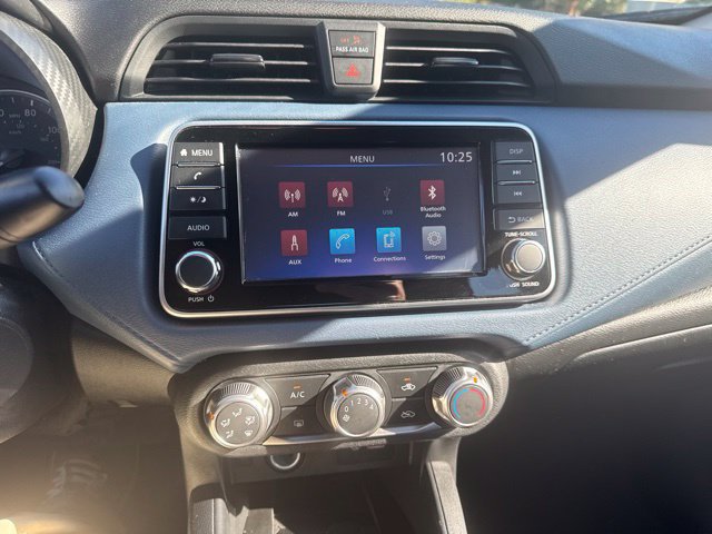 Used 2025 Nissan Versa SV FWD image 12