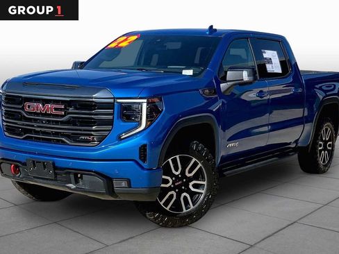 Used 2022 GMC Sierra 1500 AT4 w/ AT4 Premium Package AWD/4WD image 1