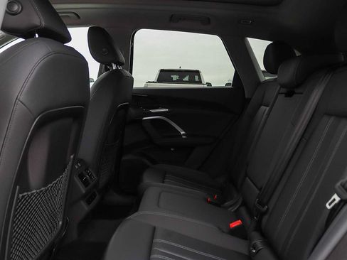Used 2025 Audi Q5 Premium w/ Convenience Package AWD/4WD image 23