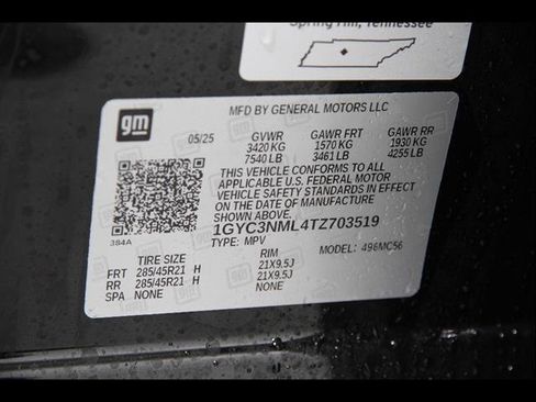 New 2026 Cadillac Vistiq Sport w/ LPO, Floor Liner Package image 23