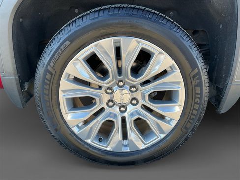 Used 2021 GMC Sierra 1500 Denali w/ Denali Ultimate Package image 8