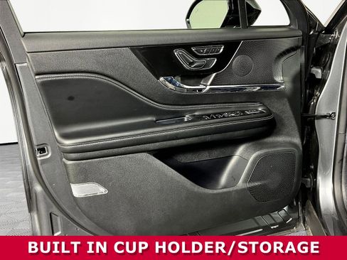 Used 2023 Lincoln Corsair AWD w/ Equipment Group 101A image 18