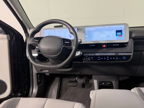 Used 2024 Hyundai Ioniq 5 Limited RWD image 16