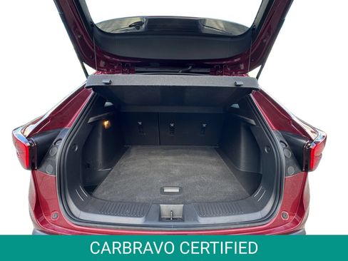 Certified 2024 Chevrolet Trax RS w/ Sunroof Package FWD image 12