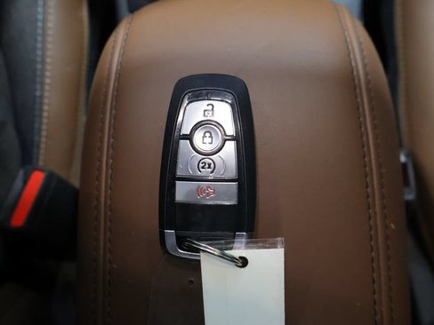 Used 2024 Ford Bronco Sport Outer Banks w/ Tech Package AWD/4WD image 24