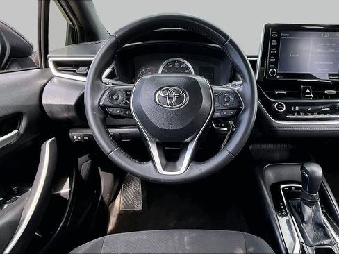 Used 2021 Toyota Corolla SE FWD image 6