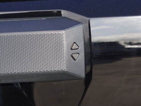 Certified 2025 Toyota 4Runner SR5 image 12