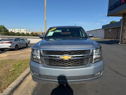 Used 2016 Chevrolet Tahoe LT RWD image 2