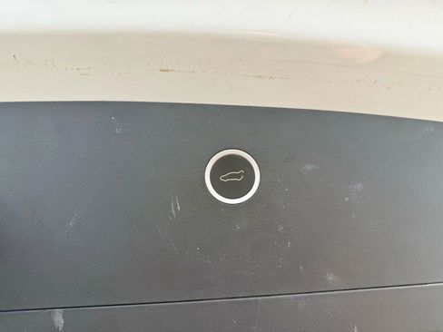 Used 2017 Tesla Model X 100D image 27