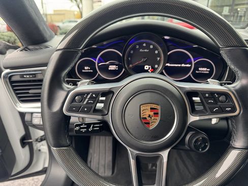Used 2018 Porsche Panamera Turbo image 10
