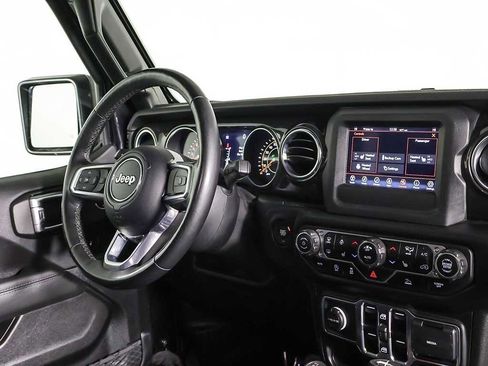 Used 2021 Jeep Wrangler Unlimited Sahara image 21