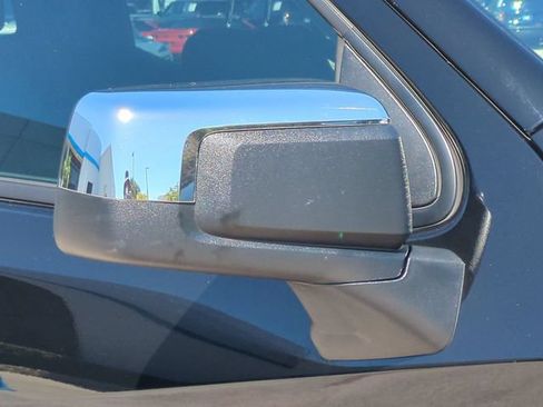 Used 2025 Chevrolet Silverado 1500 LT RWD image 12