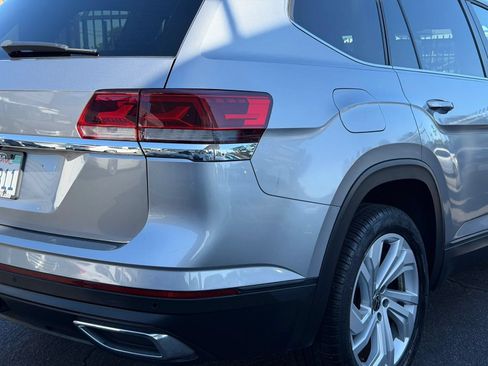 Used 2021 Volkswagen Atlas SE w/ Panoramic Sunroof Package FWD image 21