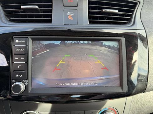Used 2019 Nissan Sentra S image 18