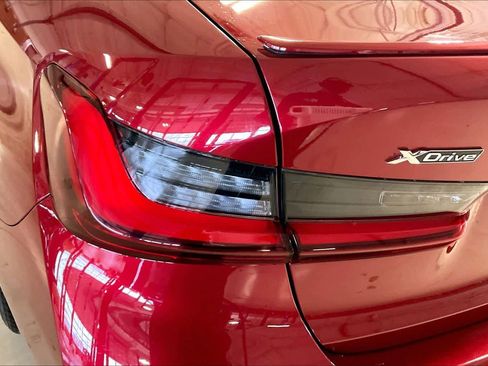 Used 2025 BMW 330i xDrive Sedan image 27