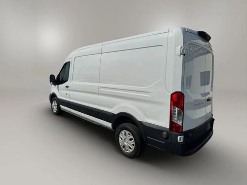 Used 2022 Ford Transit 250 Medium Roof w/ Upfitter Package RWD image 8