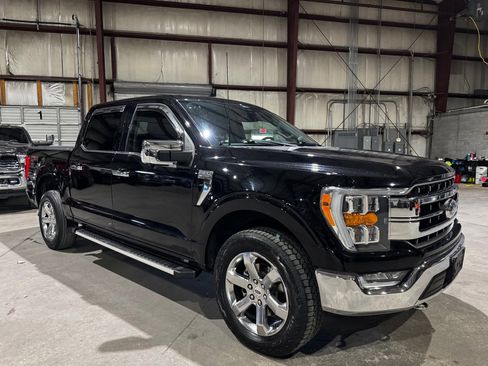 Used 2022 Ford F150 Lariat image 2