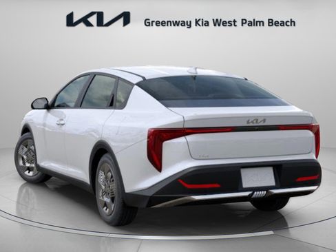 New 2026 Kia K4 LX image 5
