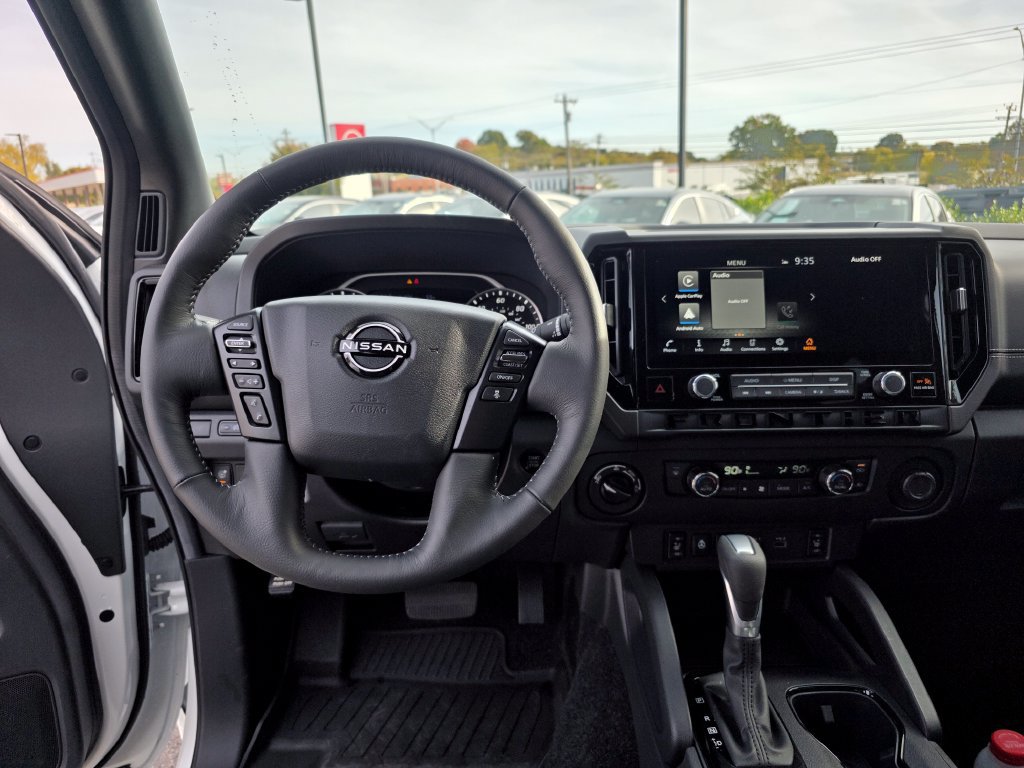Used 2026 Nissan Frontier SV w/ All-Weather Content Package AWD/4WD image 22