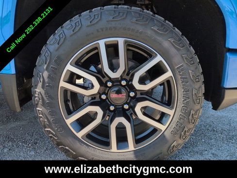 Used 2023 GMC Sierra 1500 AT4 w/ Technology Package image 23