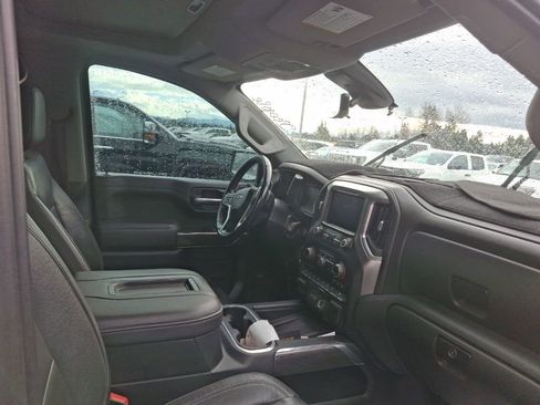 Used 2019 Chevrolet Silverado 1500 LTZ image 12