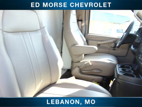 New 2025 Chevrolet Express 3500 w/ Power Convenience Package image 14