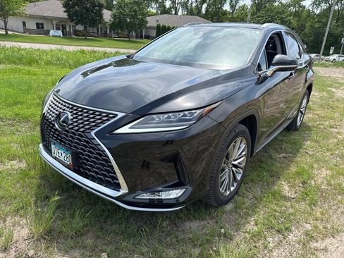 Used 2022 Lexus RX 450h AWD w/ Luxury Package image 4
