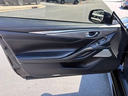Used 2018 INFINITI Q60 3.0t Luxe AWD/4WD image 26
