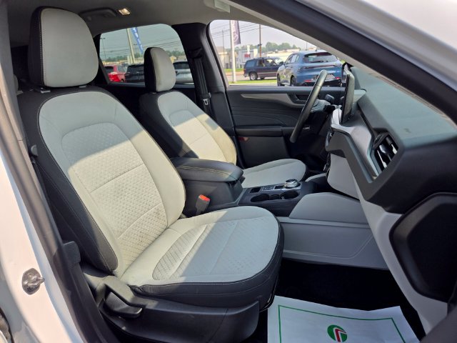 Used 2023 Ford Escape Active w/ Tech Pack #1 FWD image 21