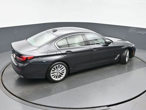 Used 2022 BMW 530i xDrive w/ Premium Package image 36