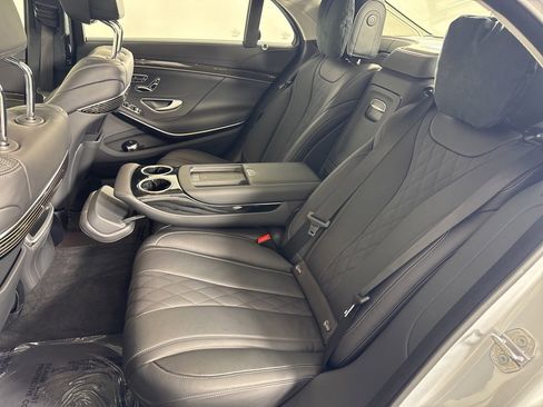 Used 2020 Mercedes-Benz S 560 4MATIC Sedan image 27