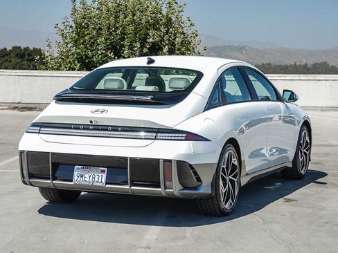 Used 2024 Hyundai Ioniq 6 SEL RWD image 5