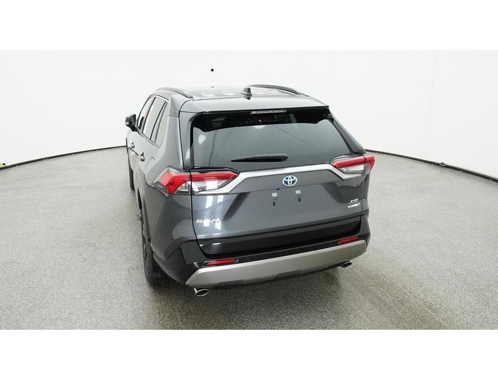Used 2024 Toyota RAV4 XSE w/ Advanced Technology Package AWD/4WD image 8
