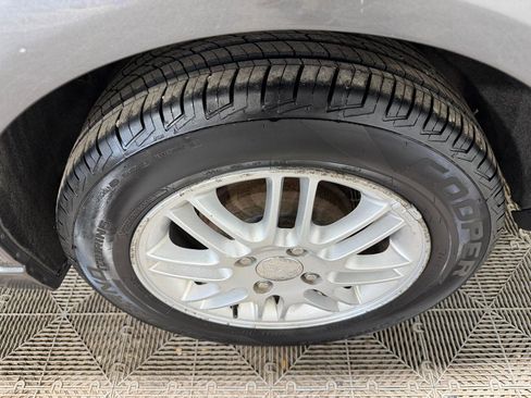 Used 2006 Ford Focus SES image 18