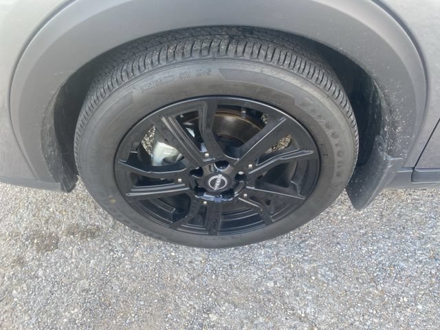 Used 2024 Nissan Kicks SR w/ SR Premium Package FWD image 10